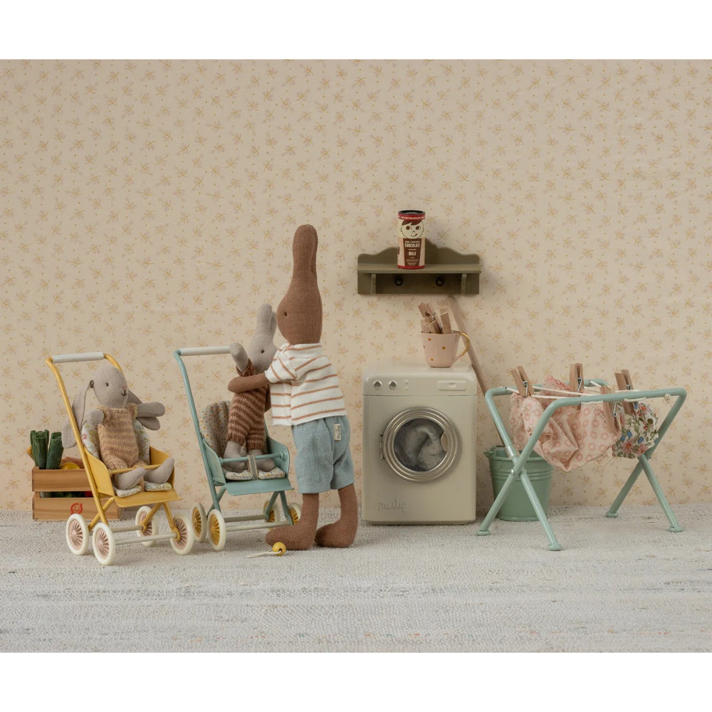 maileg-stroller-micro-yellow-mail-11510802