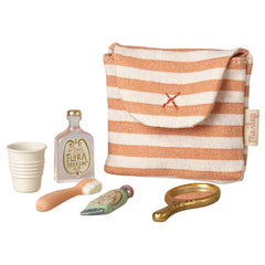 maileg-toothbrush-set-in-bag-mouse-coral-stripe-play-toy-mail-11630300
