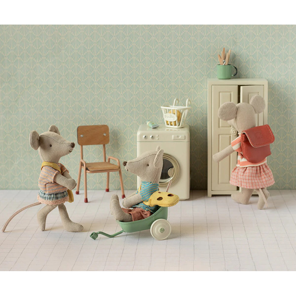 maileg-tricycle-mouse-big-sister-coral-play-toy-mail-17620500