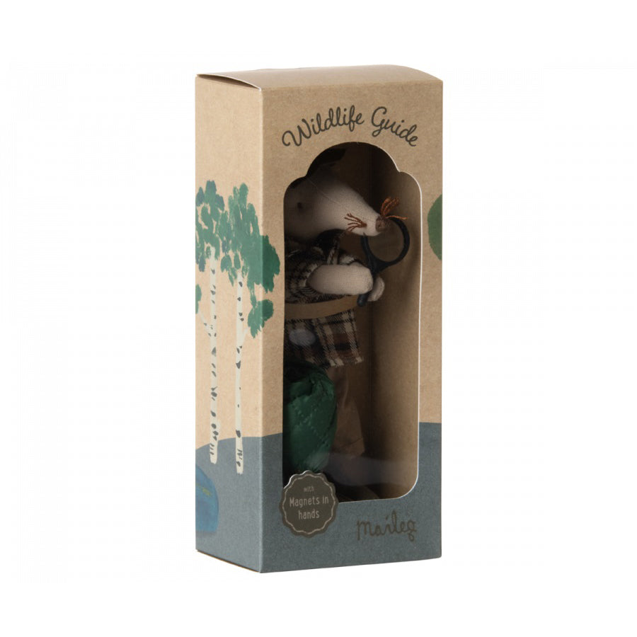 maileg-wildlife-guide-mouse-mail-17330100