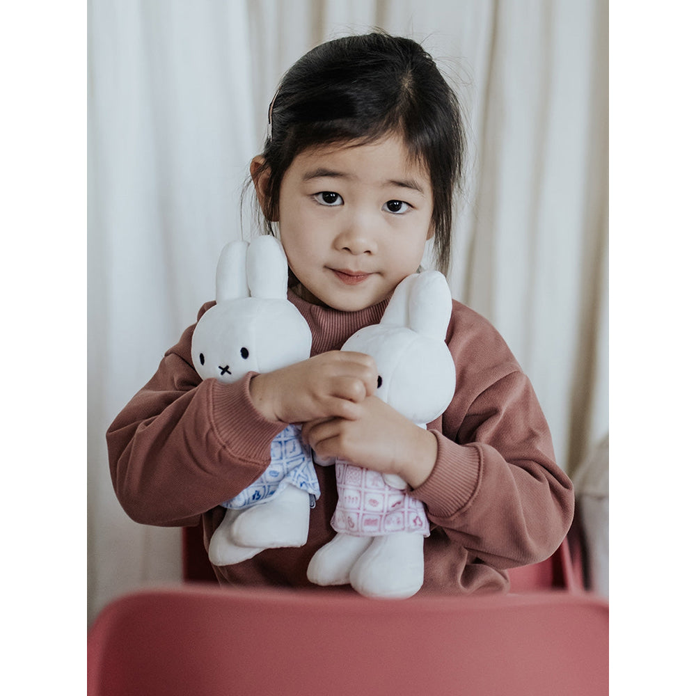 miffy-delft-blue-dress-23-cm-9-white-blue-play-toy-miff-24182526