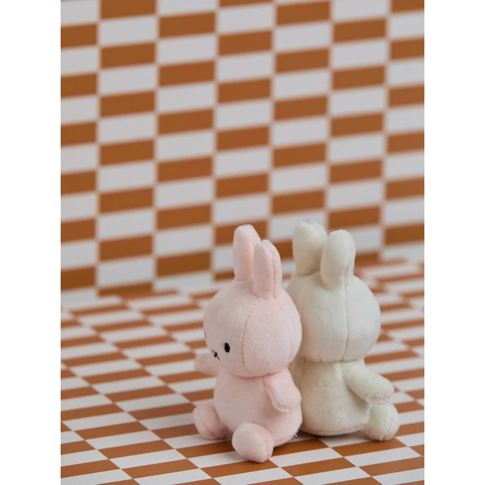 miffy-lucky-miffy-cream-in-giftbox-10cm-4-miff-24182559