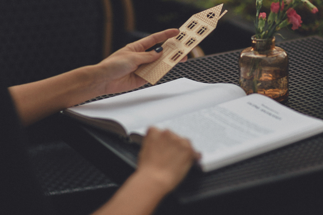 milin-tenement-house-wooden-bookmark-miln-5904555691391