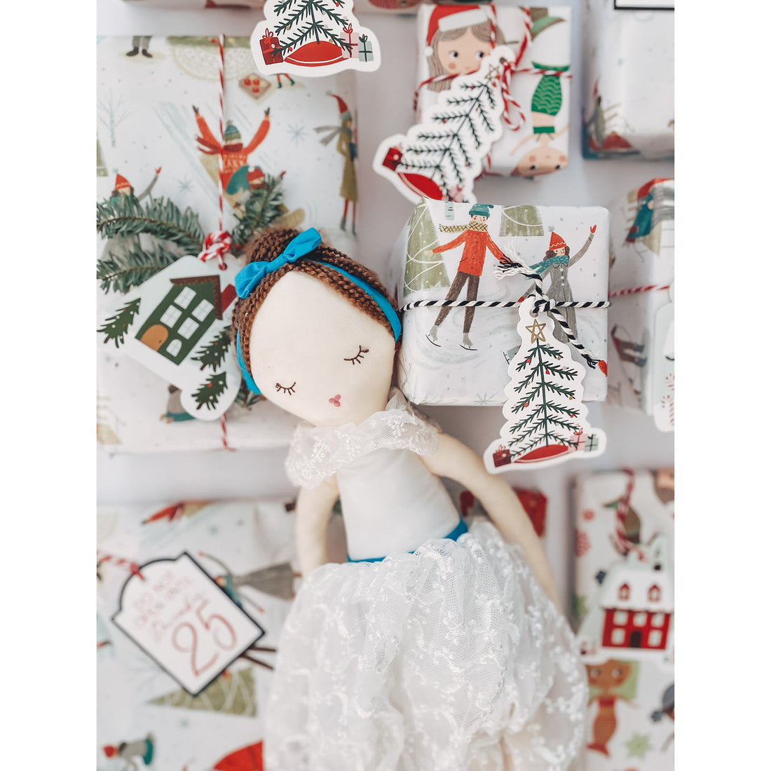 mon-ami-clara-nutcracker-doll-mona-10185