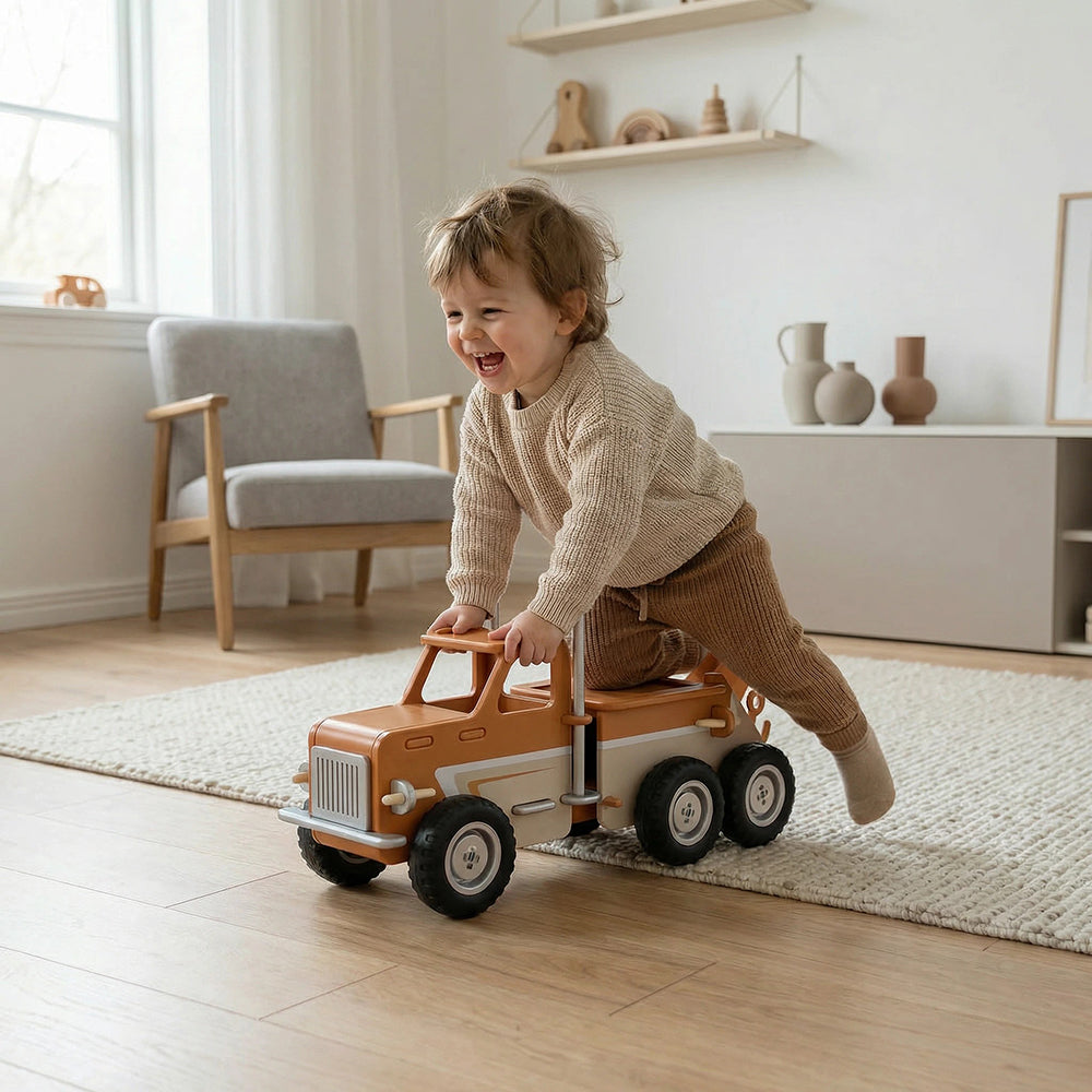moover-mack-truck-brown-play-toy-moov-885553