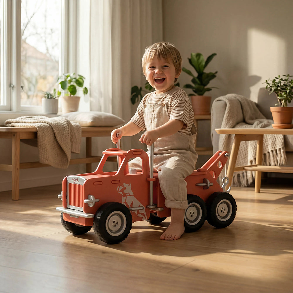 moover-mack-truck-coral-play-toy-moov-885522