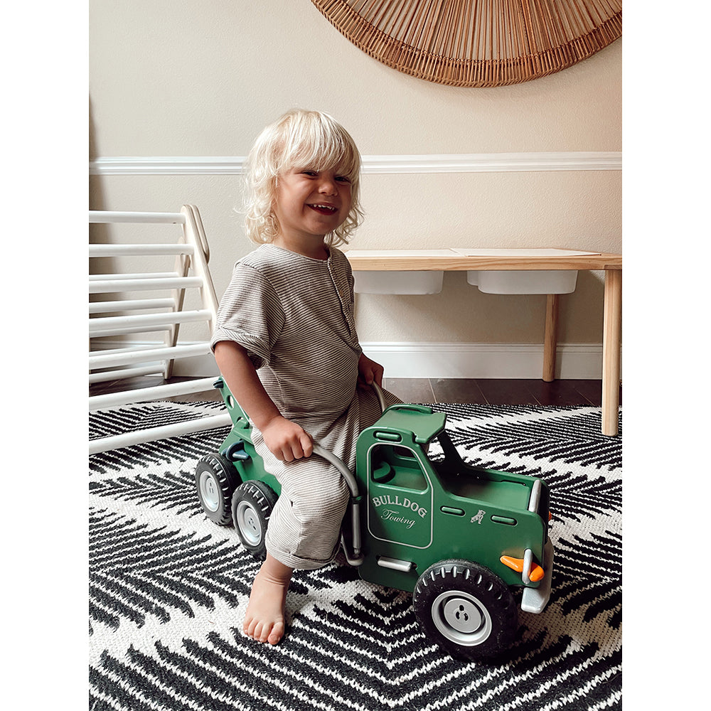 moover-mack-truck-green-play-toy-moov-881005