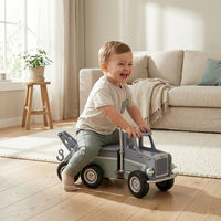 moover-mack-truck-grey-play-toy-moov-885560