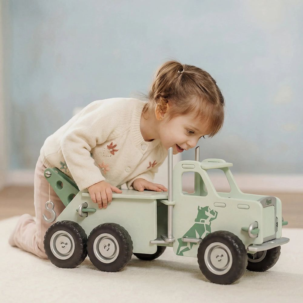 moover-mack-truck-light-green-play-toy-moov-885515