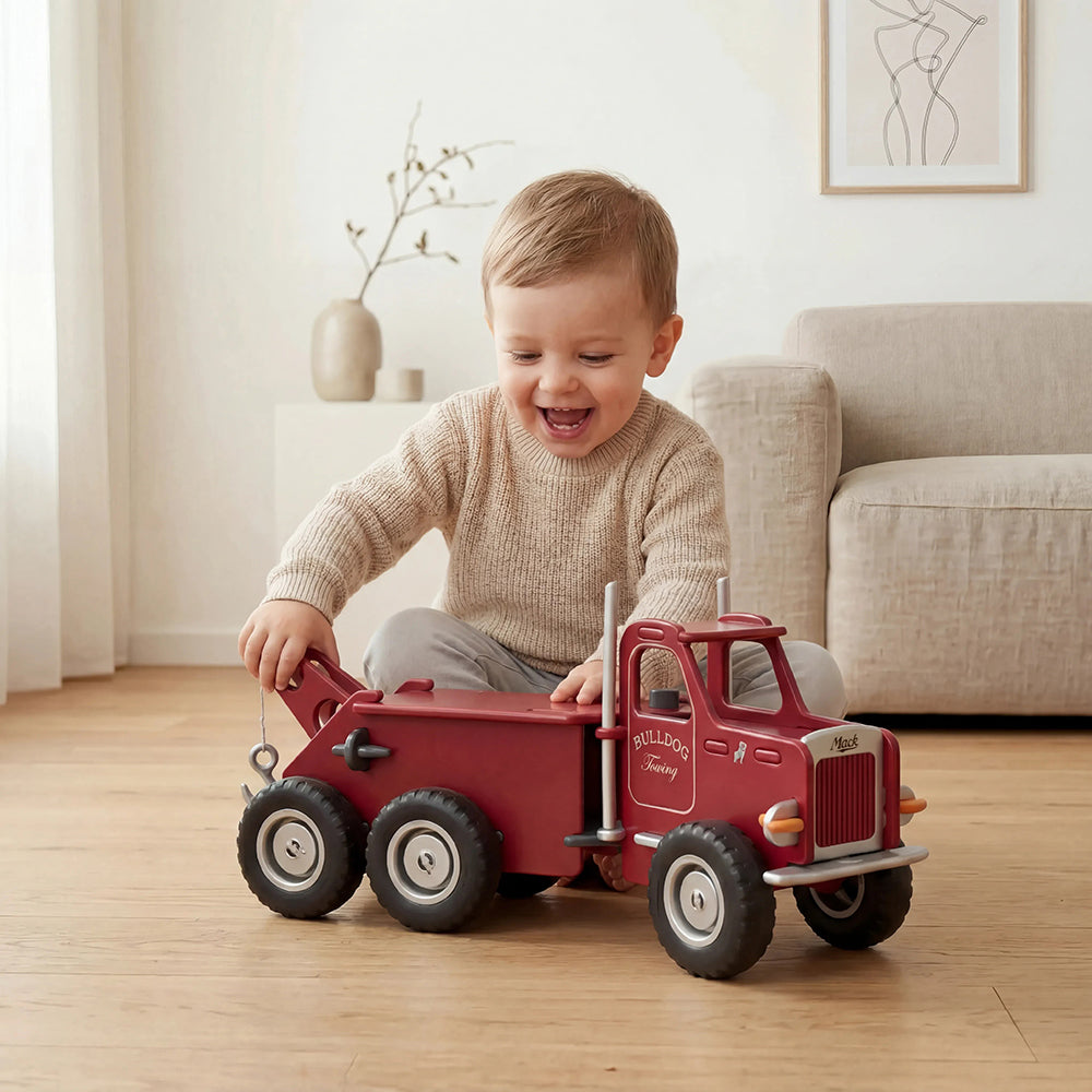 moover-mack-truck-red-play-toy-moov-880985