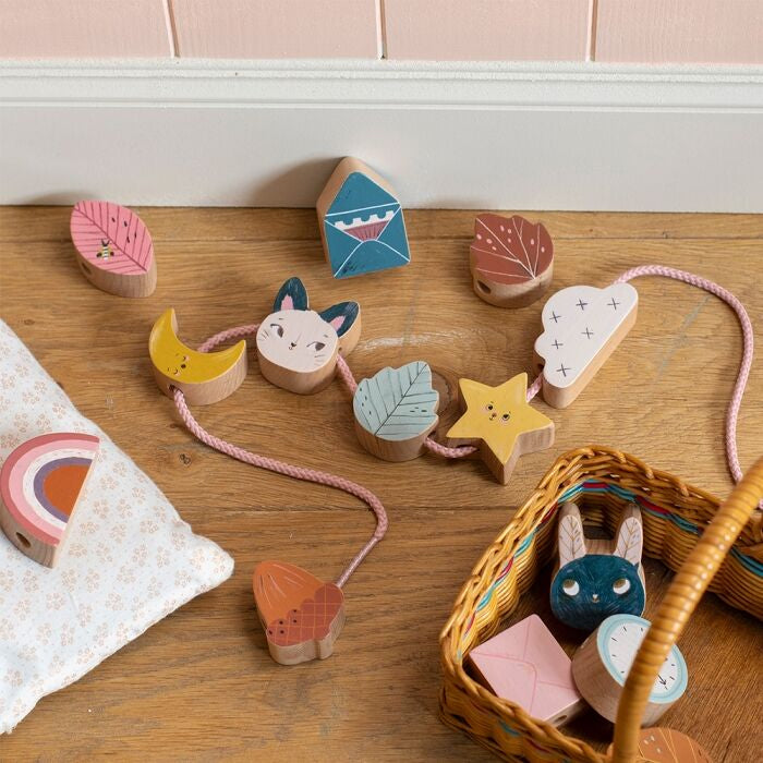 moulin-roty-apres-la-pluie-wooden-beads-threading-game-moul-715126