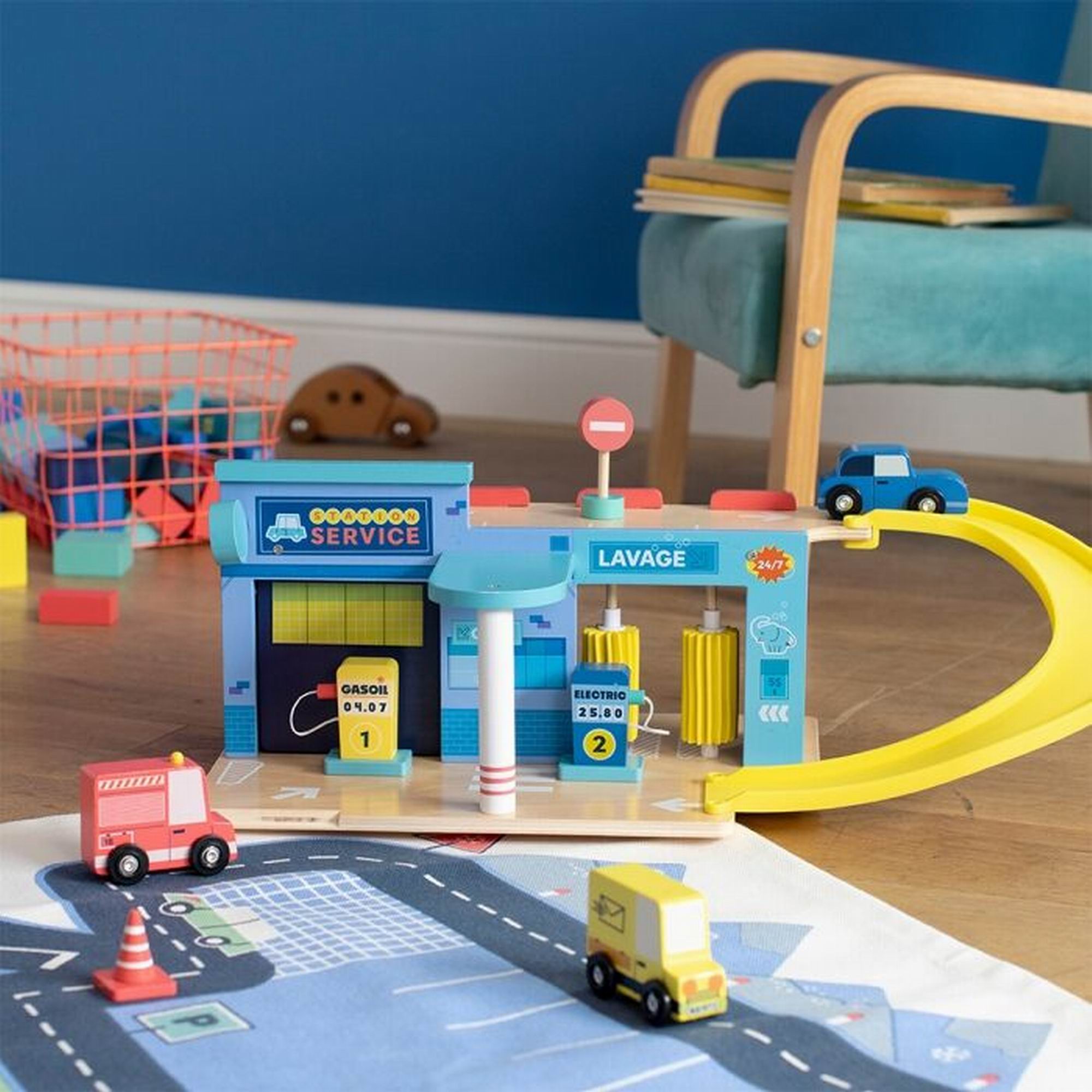 moulin-roty-avenue-du-moulin-wooden-gas-station-play-toy-moul-725731-09