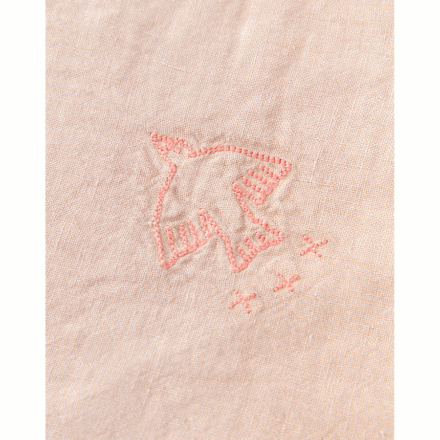 nobodinoz-embroidered-winter-blanket-l1n0-french-linen-mauve-pink-nobo-4934178