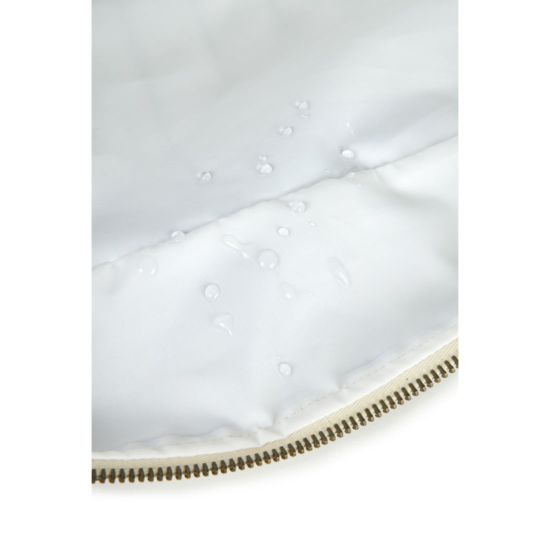 nobodinoz-hyde-park-waterproof-vanity-case-leonie-latte-nobo-4933072