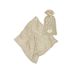 nobodinoz-wabi-sabi-birth-gift-swaddle-02light-green-yumiko-nobo-4930774