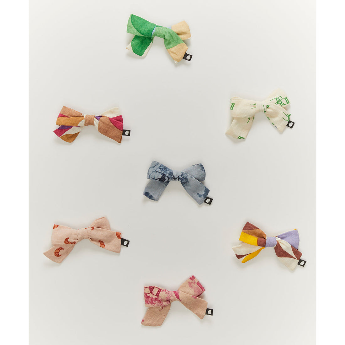 oeuf-bow-clip-fougere-geometric-oeuc-s23wnn200s2353ge