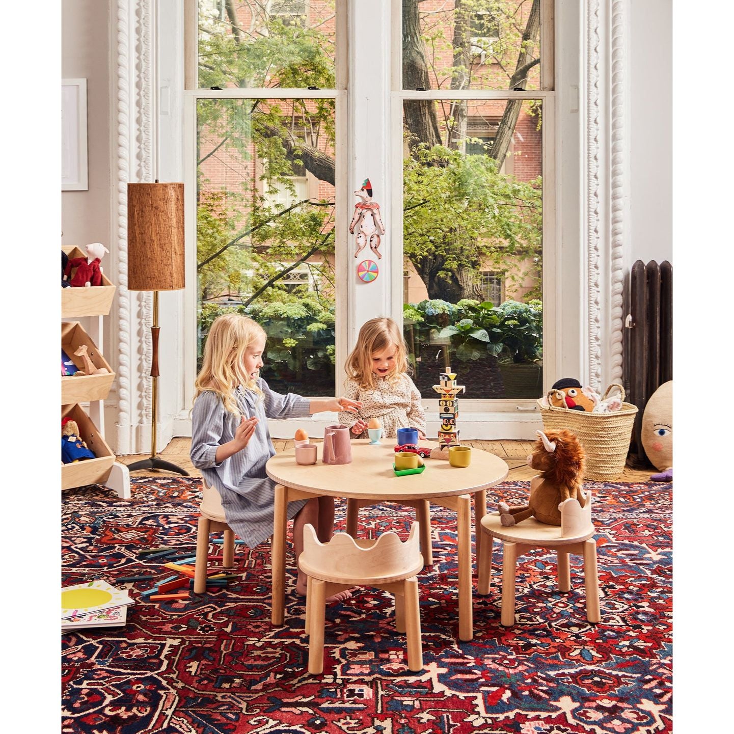 oeuf-moss-chair-birch-oeuf-1mschr-01