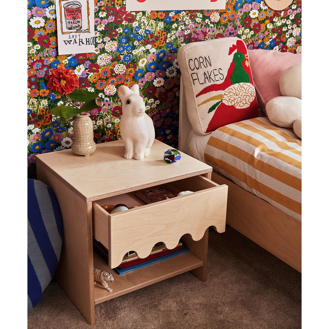 oeuf-moss-nightstand-birch-oeuf-1msns-01