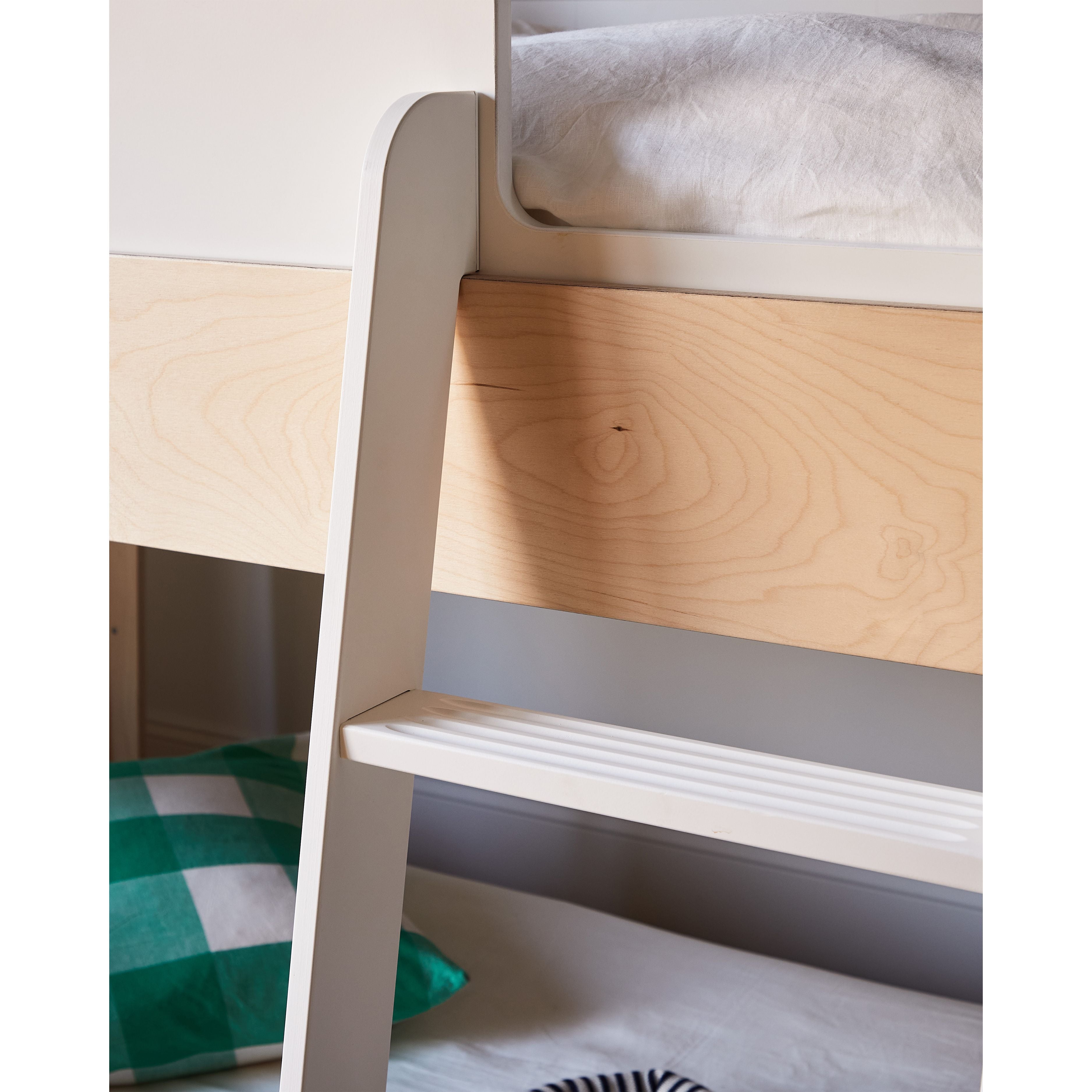 oeuf-perch-nest-bed-furniture-oeuf-2pnb01-eu