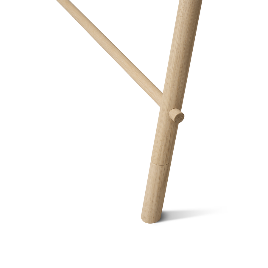 oliver-furniture-camp-junior-desk-adjustable-white-oak-olif-061602