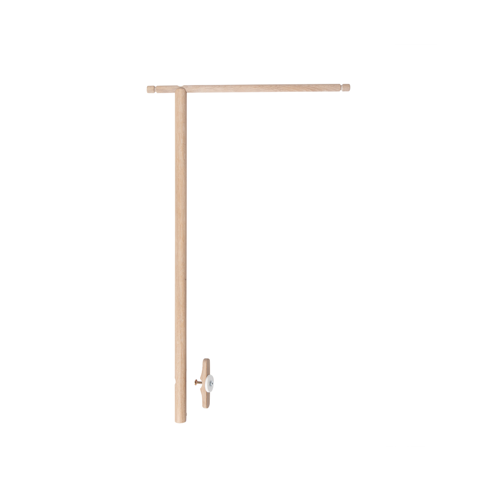oliver-furniture-wood-holder-for-bed-canopy-_-mobile-oak-olif-041488