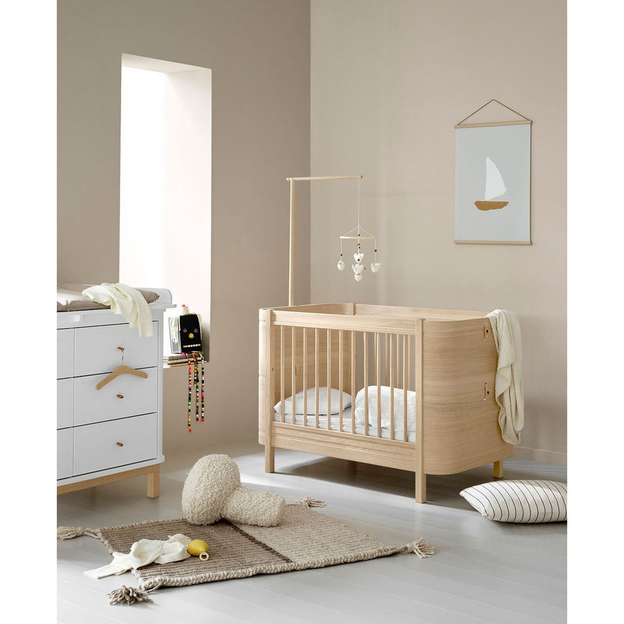 Oliver Furniture Wood Mini+ Cot Bed (With Junior Conversion Kit) - Oak (Pre-Order; Est. Delivery in 6-10 Weeks)