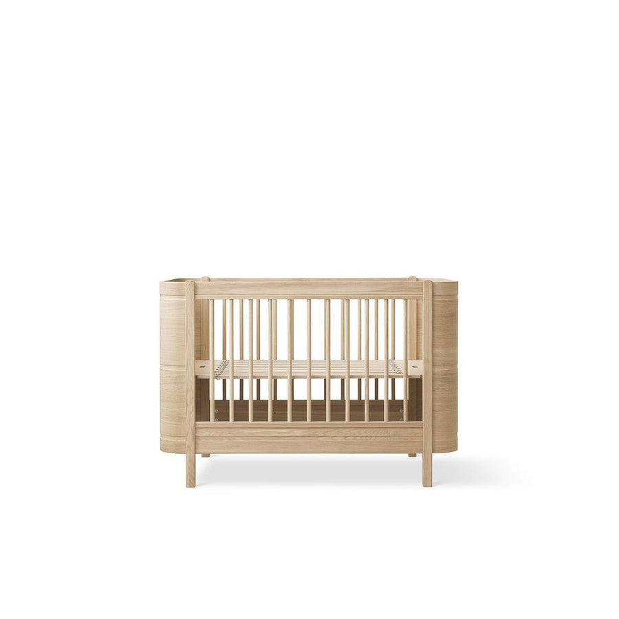 Oliver Furniture Wood Mini+ Cot Bed (With Junior Conversion Kit) - Oak (Pre-Order; Est. Delivery in 6-10 Weeks)