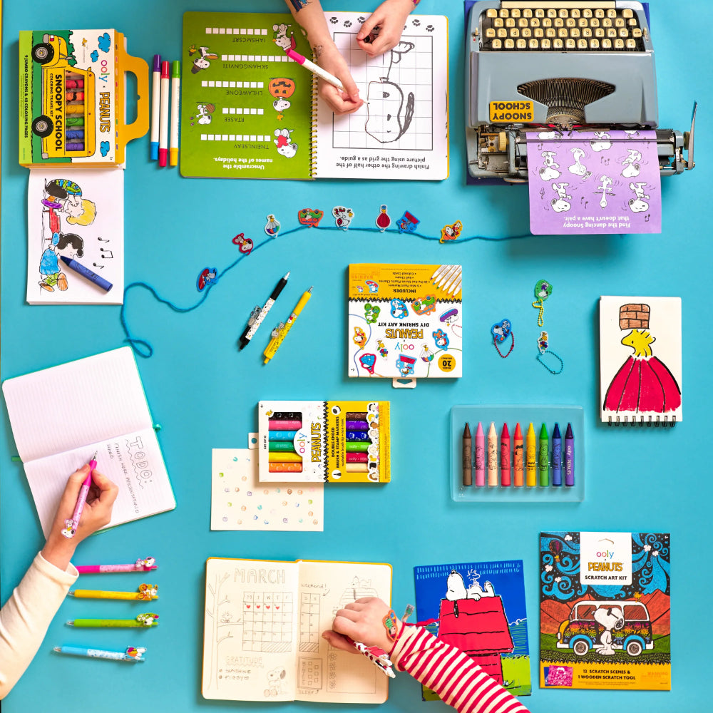 ooly-x-peanuts-activity-travel-kit-&-4-double-ended-markers-ooly-138-030