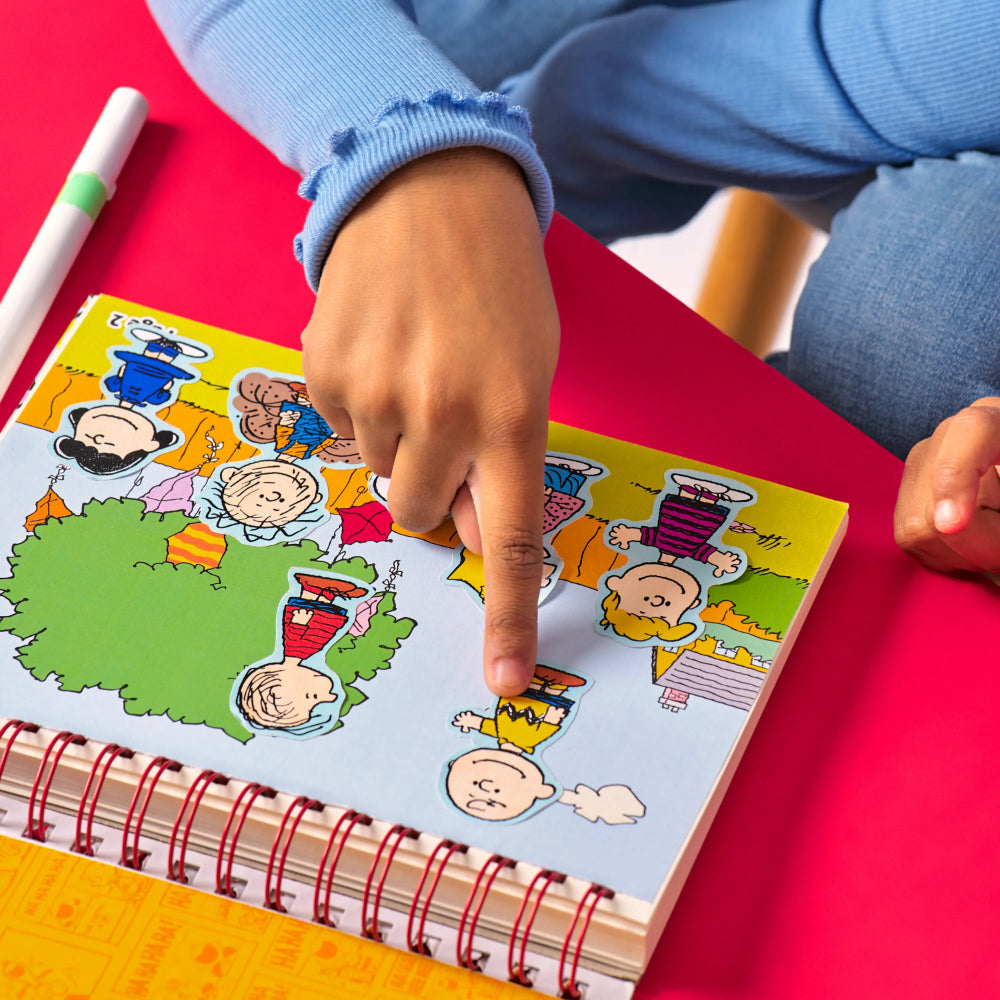 ooly-x-peanuts-coloring-activity-&-sticker-kit-ooly-161-151