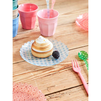 rice-dk-acrylic-cake-plate-with-soft-blue-checkers-fabric-rice-accpl-checsb