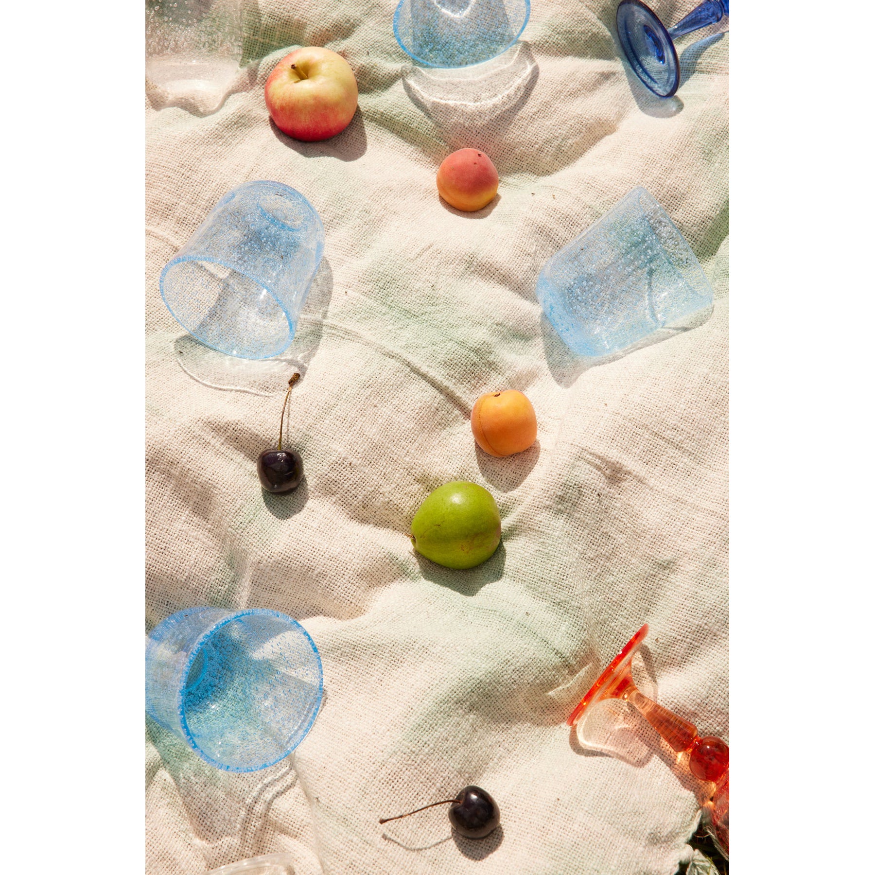 rice-dk-acrylic-tumbler-in-bubble-design-mint-410ml-rice-hsglc-bubmi