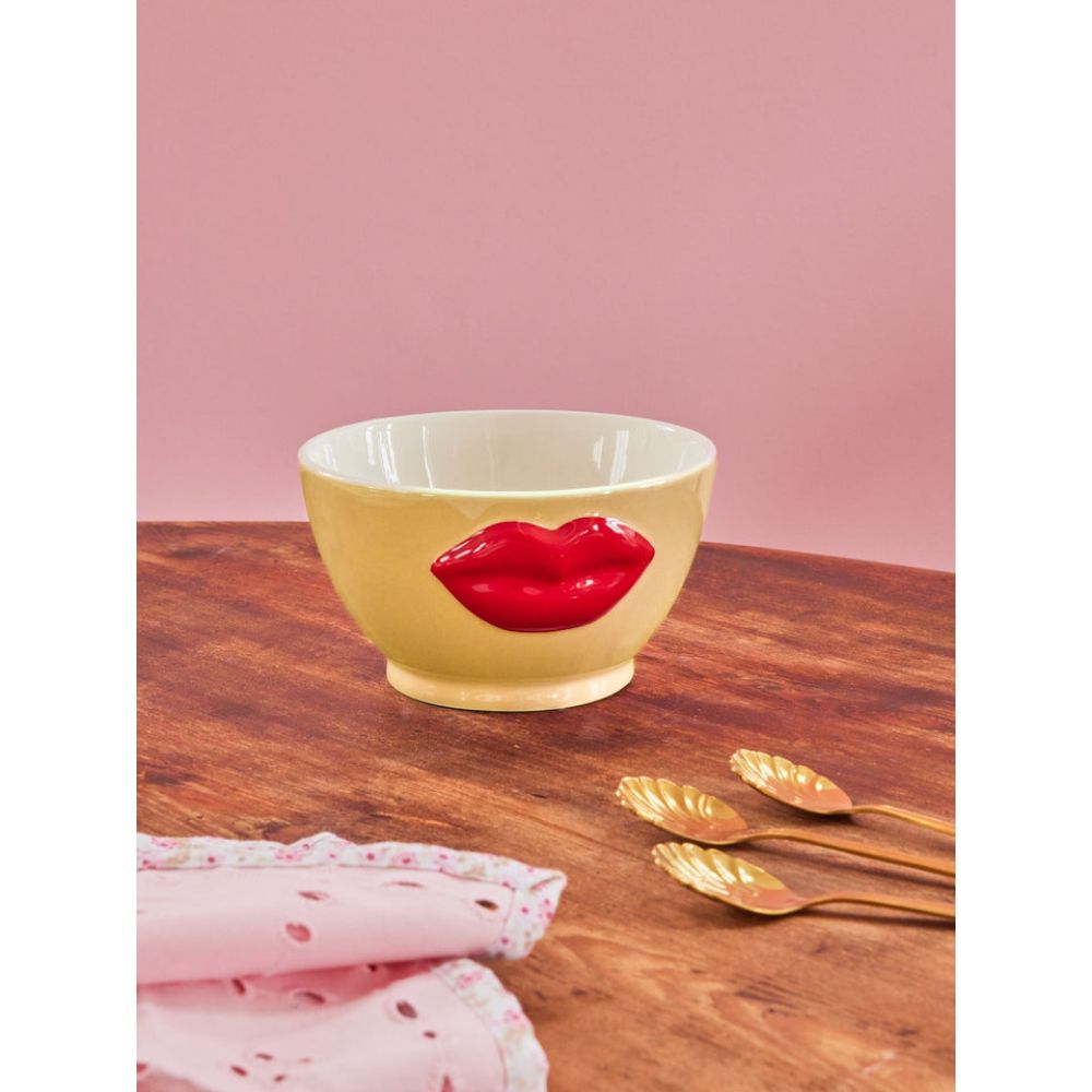 rice-dk-ceramic-bowl-with-embossed-red-lips-cream-small-250ml-rice-cebwl-slipcr