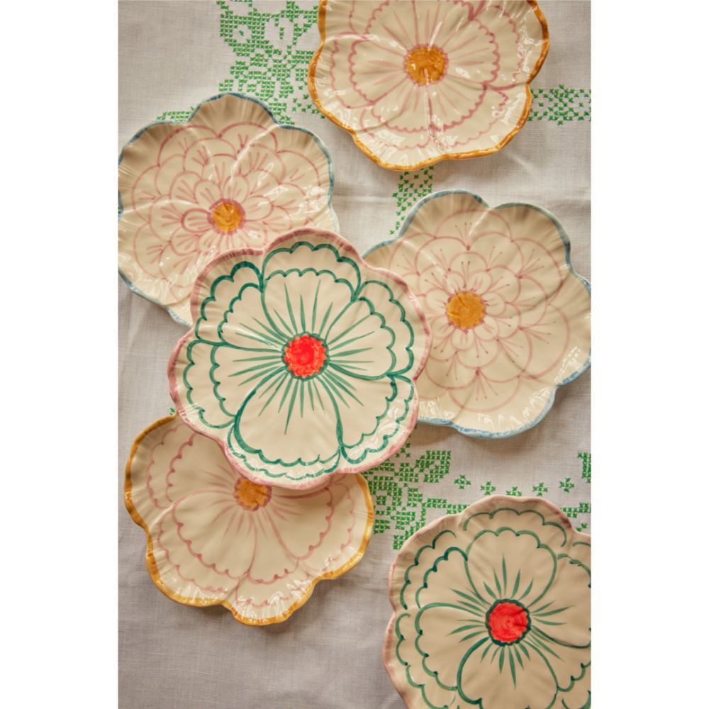 rice-dk-ceramic-flower-shaped-side-plate-with-blue-border-rice-cespl-hpla