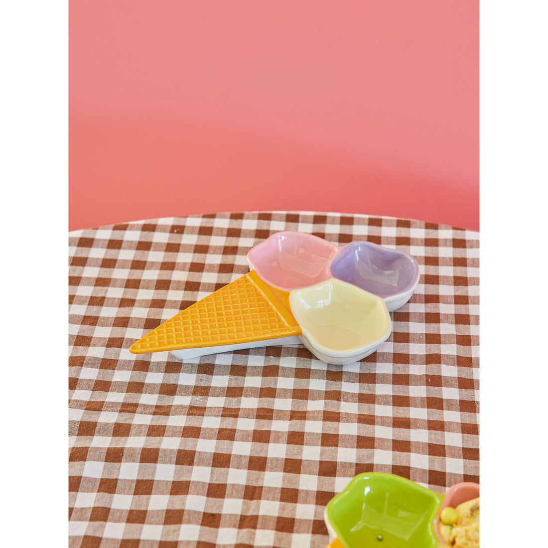 rice-dk-ceramic-ice-waffle-dish-3-room-lavender-rice-cedis-icel