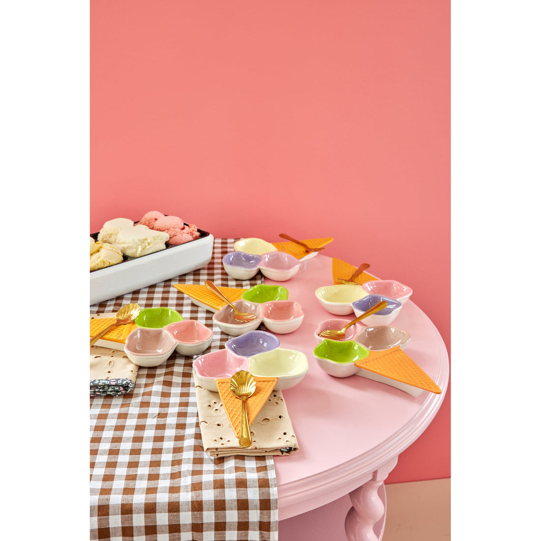 rice-dk-ceramic-ice-waffle-dish-3-room-pink-rice-cedis-icei