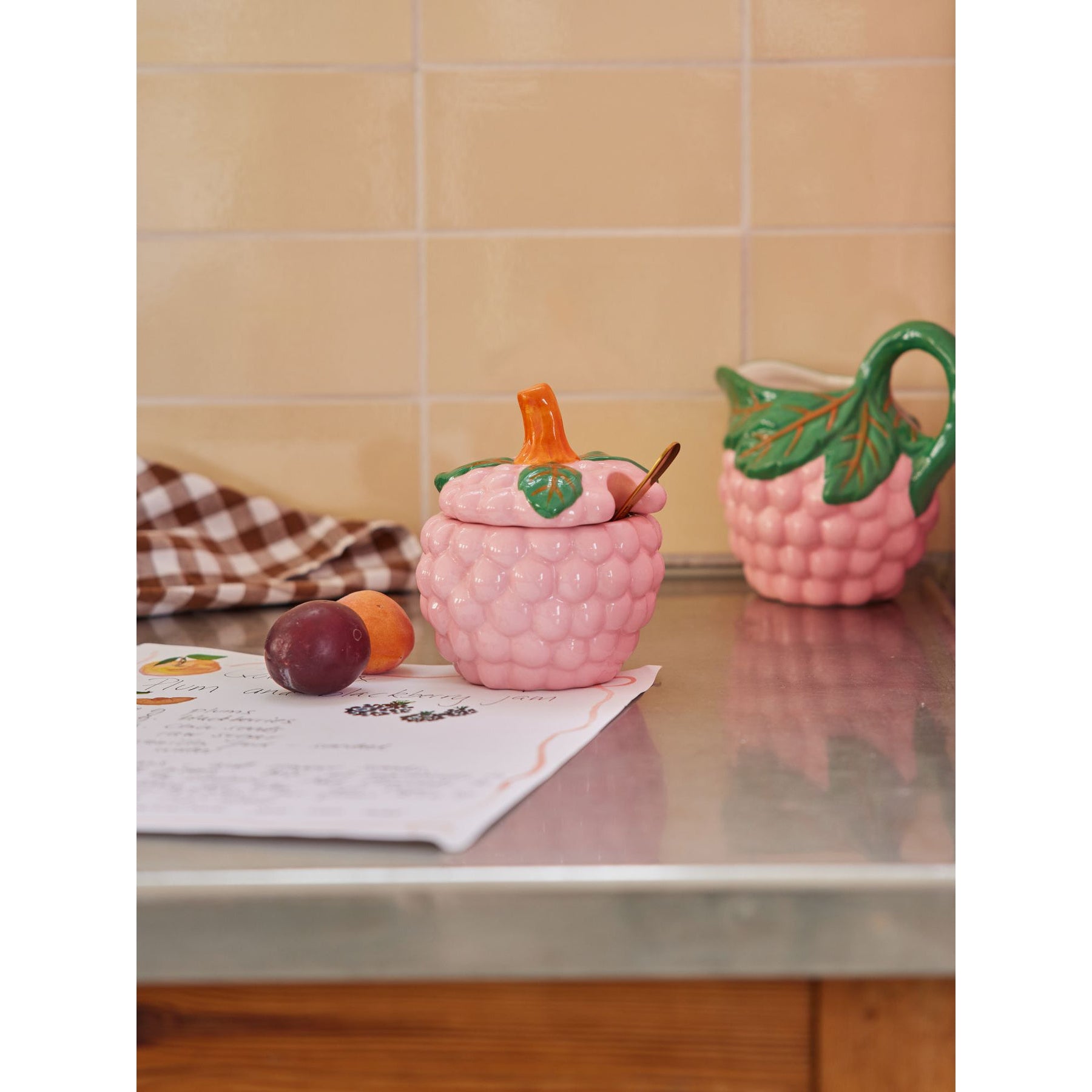 rice-dk-ceramic-jam-jar-in-pink-rice-cejar-cheri