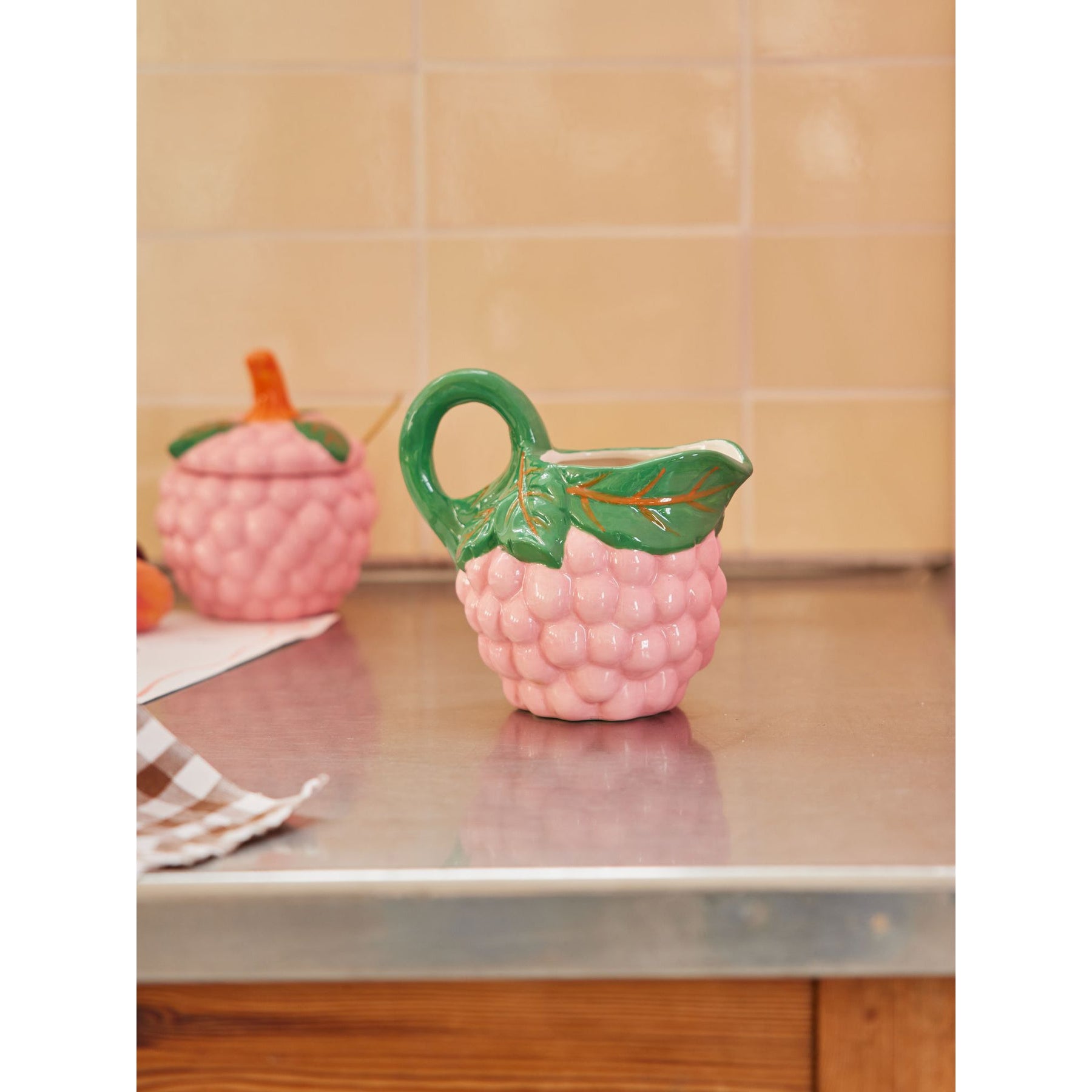 rice-dk-ceramic-milk-jug-in-pink-rice-cejug-cheri