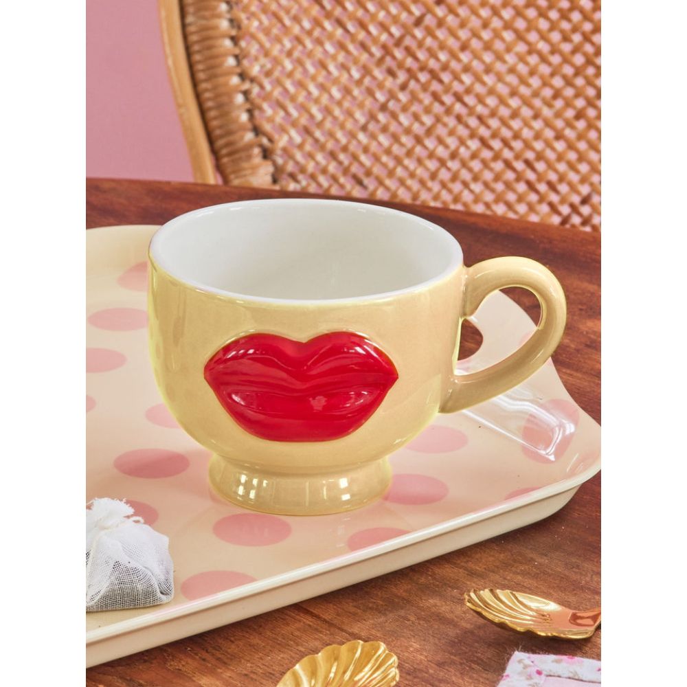 rice-dk-ceramic-mug-with-embossed-red-lips-cream-250ml-rice-cemug-lipcr