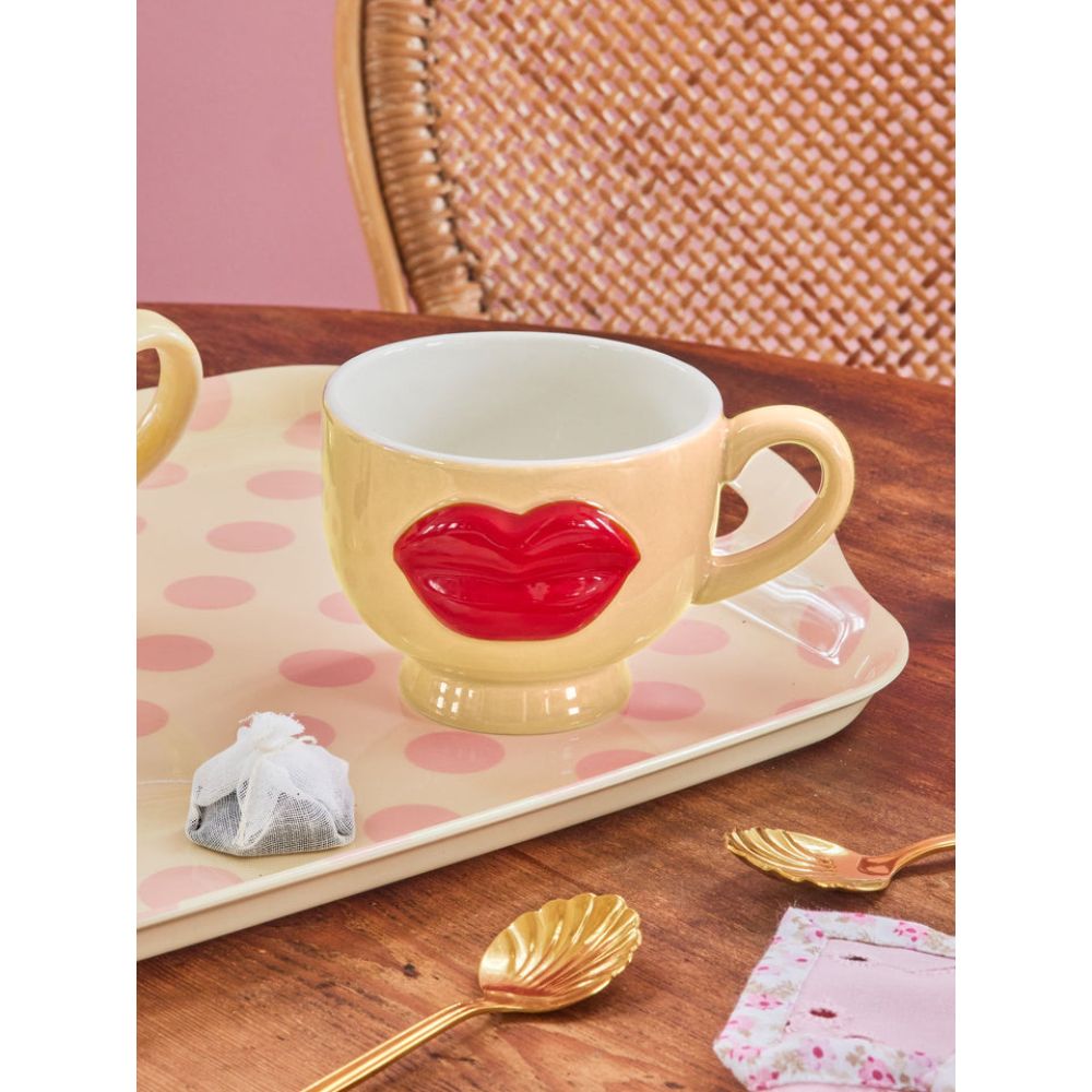 rice-dk-ceramic-mug-with-embossed-red-lips-cream-250ml-rice-cemug-lipcr
