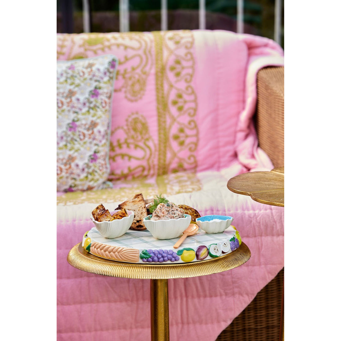 rice-dk-ceramic-serving-plate-with-fruit-edge-design-rice-cepla-fruit