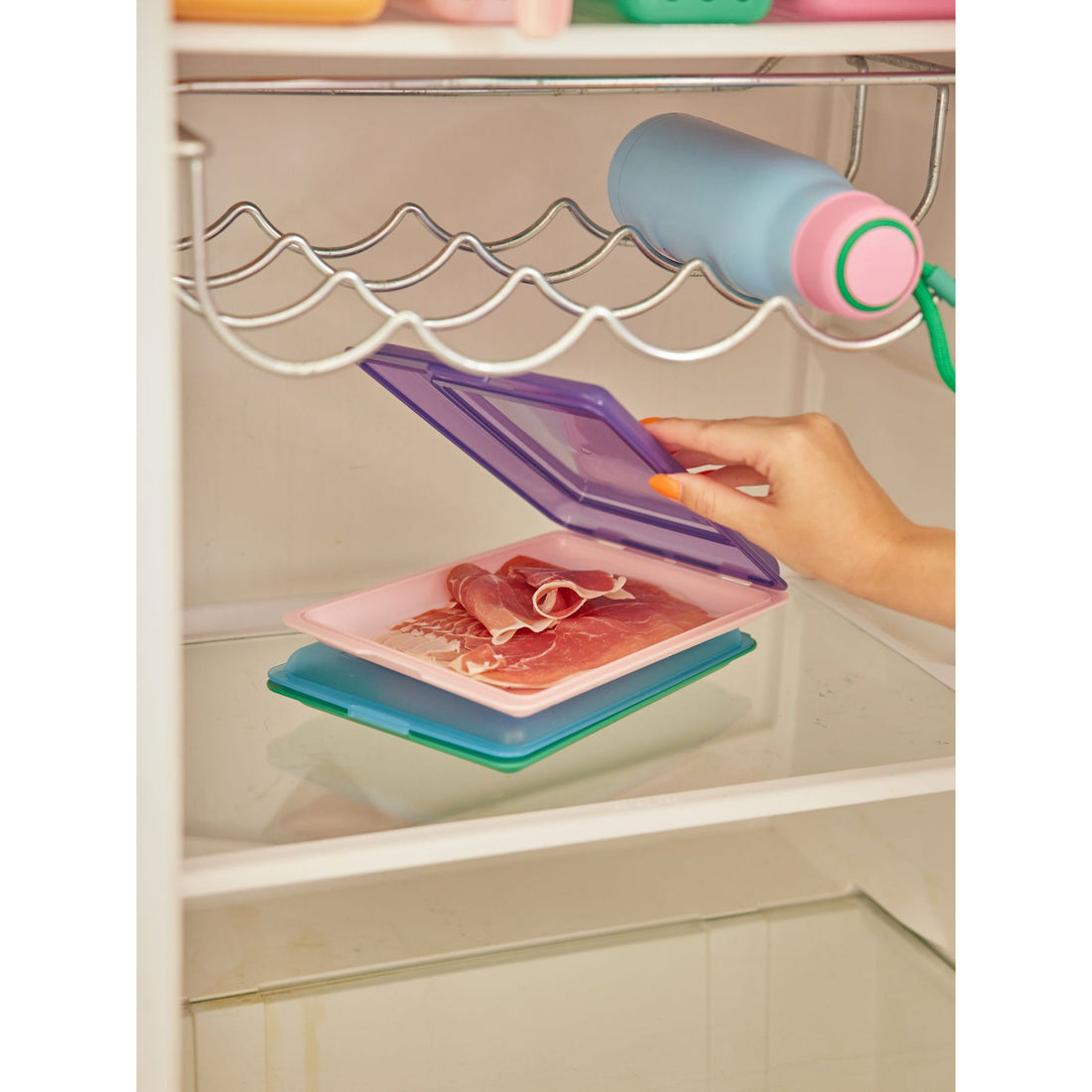 rice-dk-food-keeper-in-color-soft-pink-with-lavender-lid-470ml-rice-fbox-keepsil