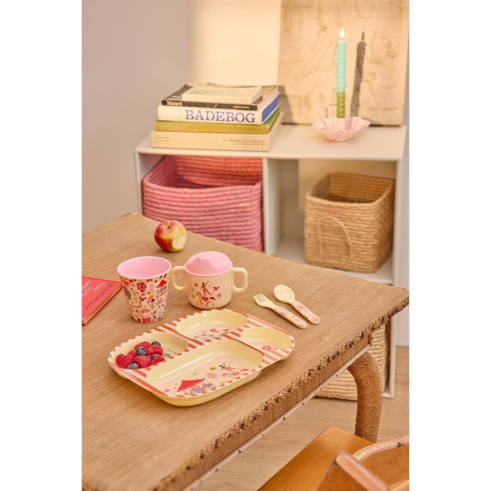 rice-dk-melamine-cup-with-pink-fun-fair-print-medium-250ml-rice-melcu-fufai