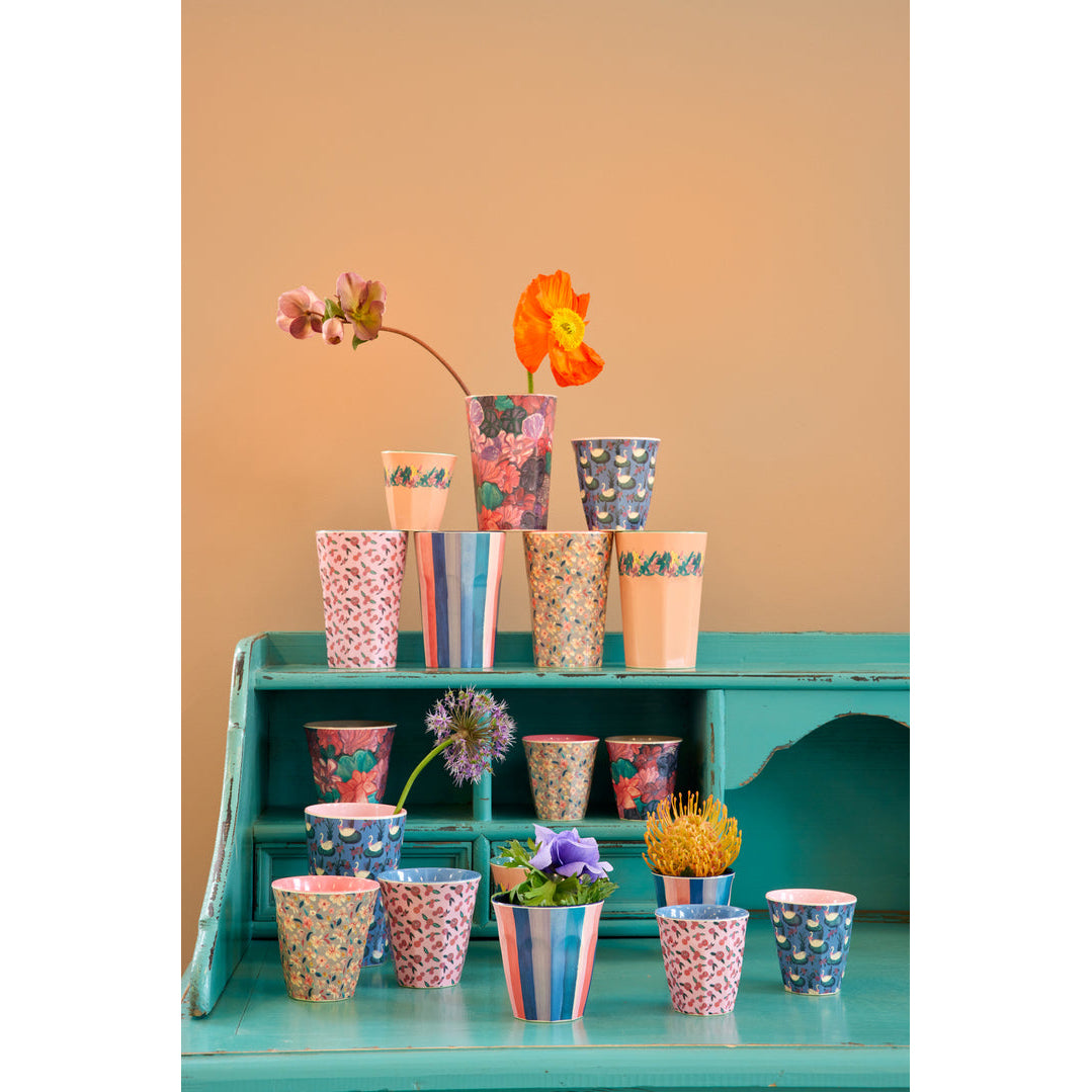 rice-dk-melamine-cup-with-small-sandy-flower-print-tall-400-ml-rice-melcu-lsandy