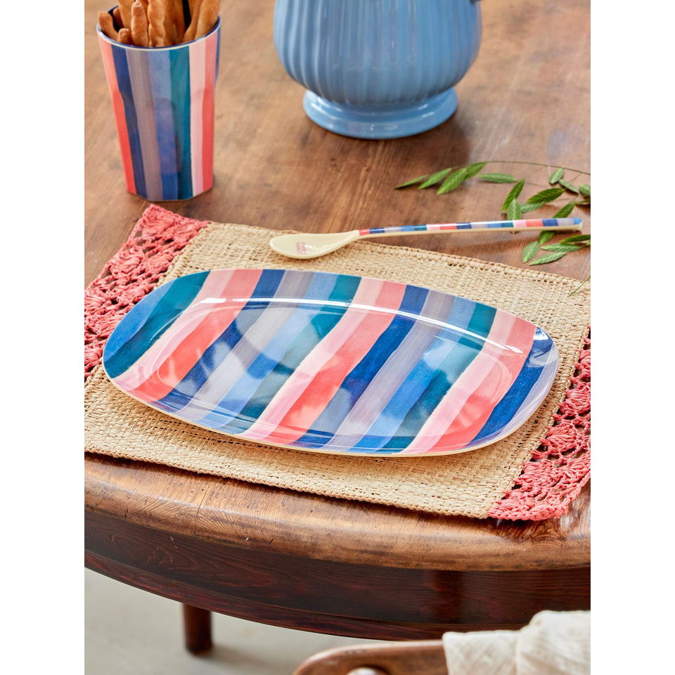 rice-dk-melamine-rectangular-plate-with-n-y-stripe-print-rice-melpl-ny