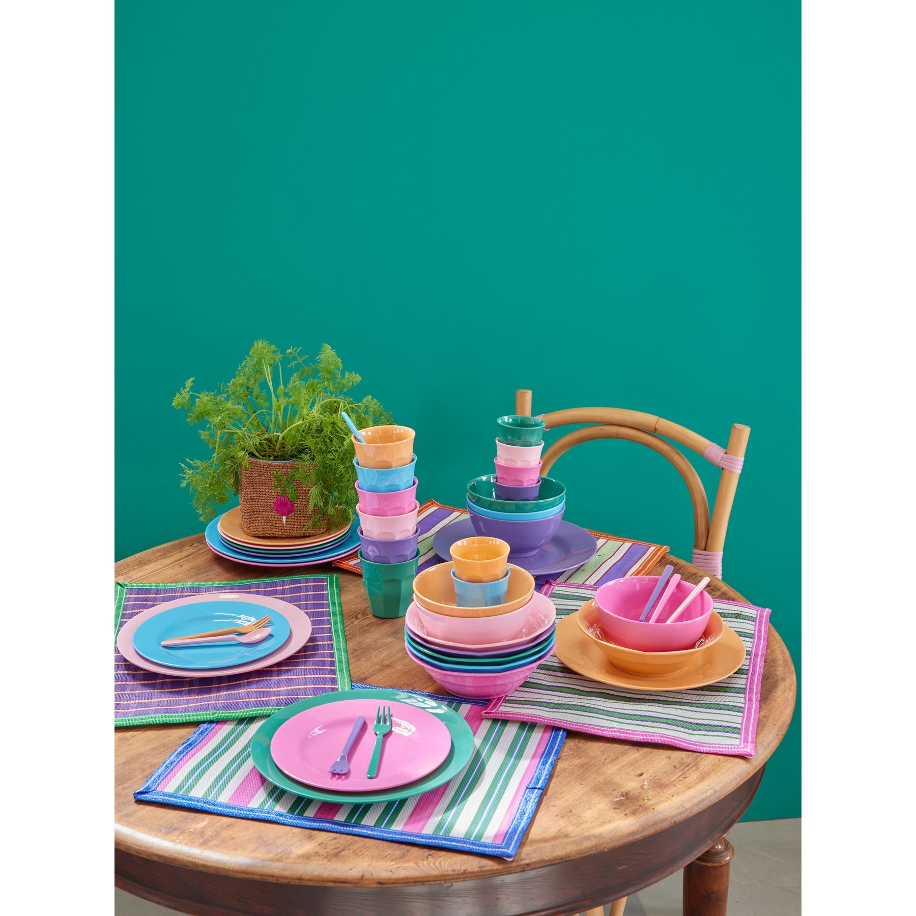 rice-dk-melamine-round-dinner-plates-in-6-colors-6-pack-rice-melrp-6zss24