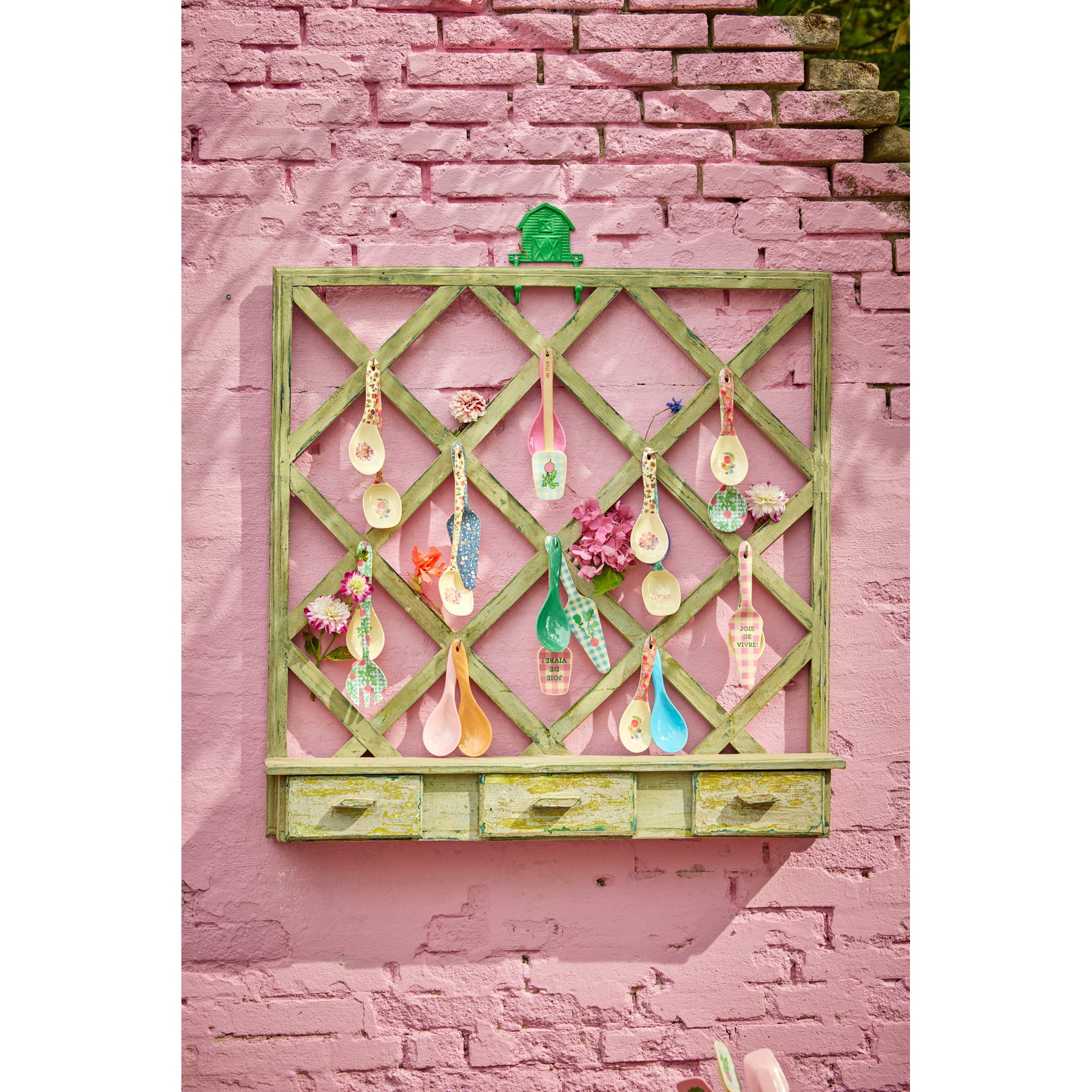 rice-dk-melamine-salad-spoon-pink-rice-mesal-ss24xci