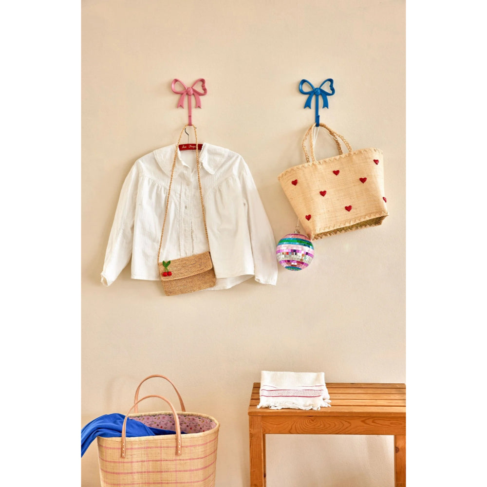 rice-dk-raffia-bag-with-darling-hearts-and-raffia-handles-rice-bgrfa-ldahe