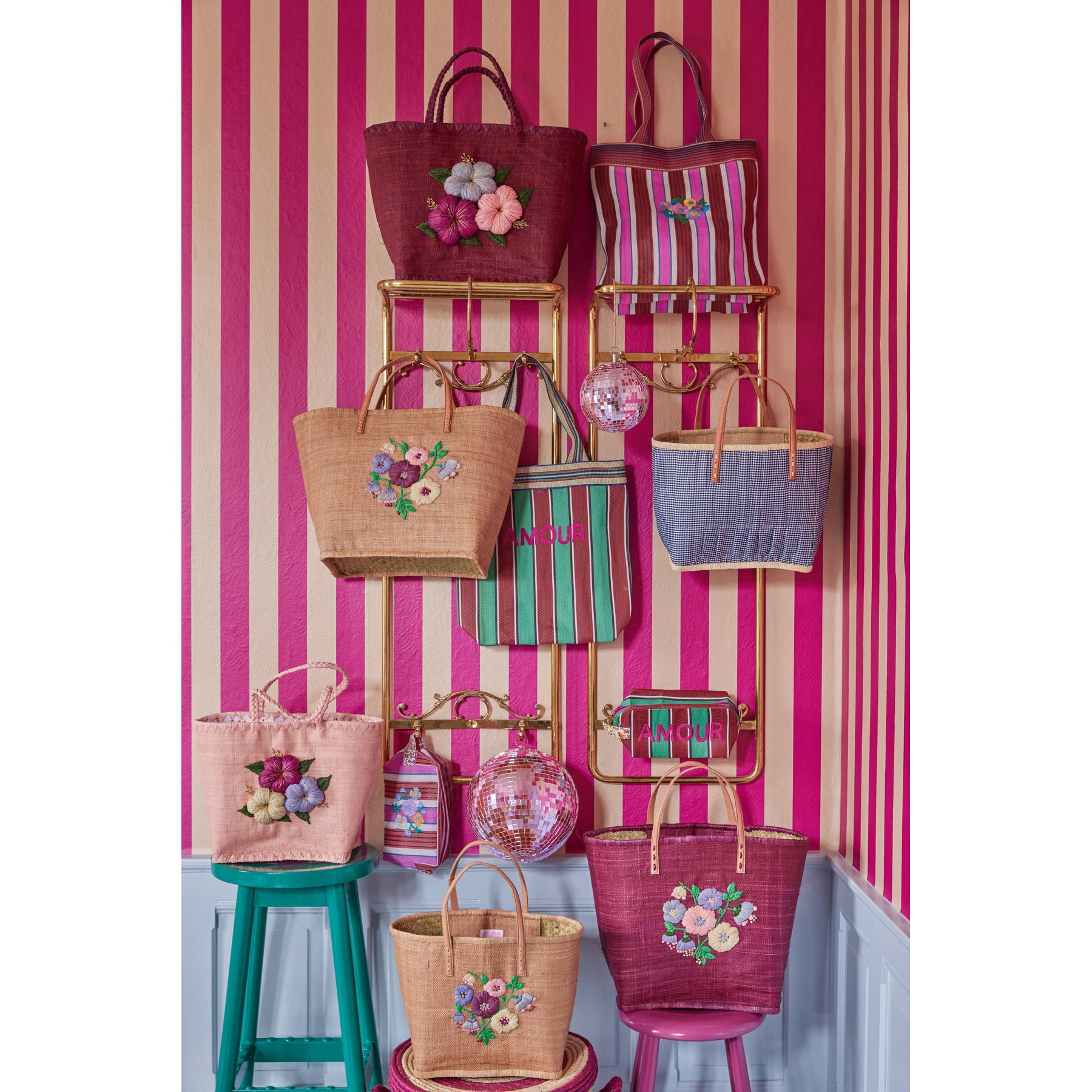 rice-dk-recycled-plastic-shopping-bag-in-stripes-with-embroidered-flower-rice-bgpla-flow