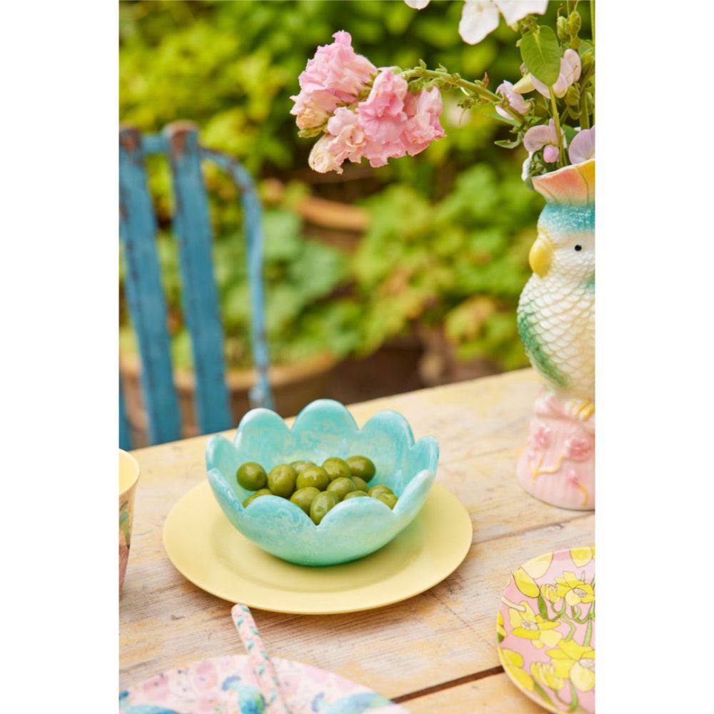 rice-dk-resin-bowl-with-scallop-edges-in-mint-rice-rebwl-flmi