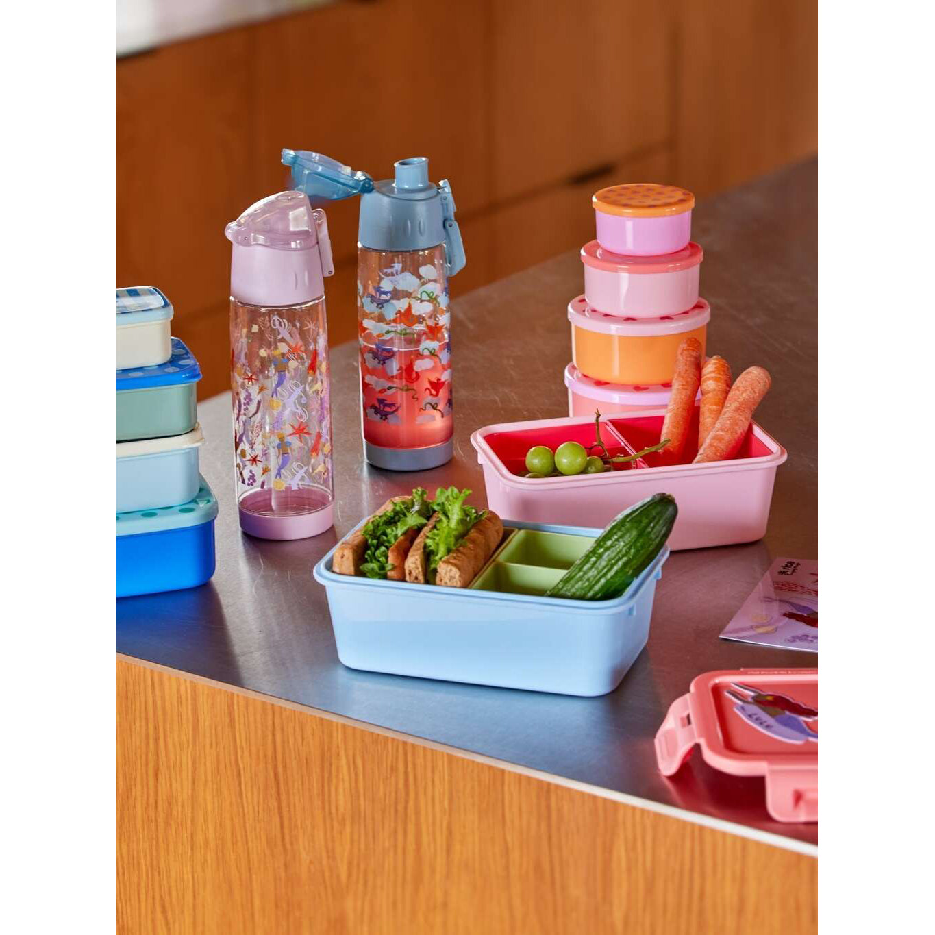 rice-dk-round-plastic-food-boxes-with-hearts-prints-set-of-4-rice-fbox-4zrnhea